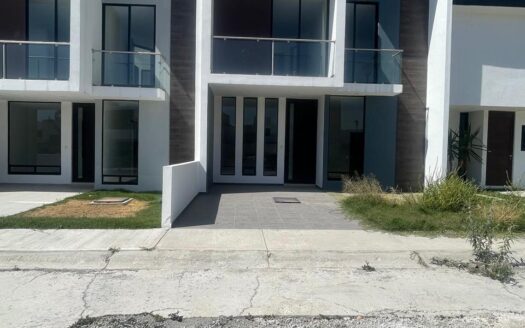 CASA EN VENTA PRIVADA EL SAUCILLO MINERAL DE LA REFORMA